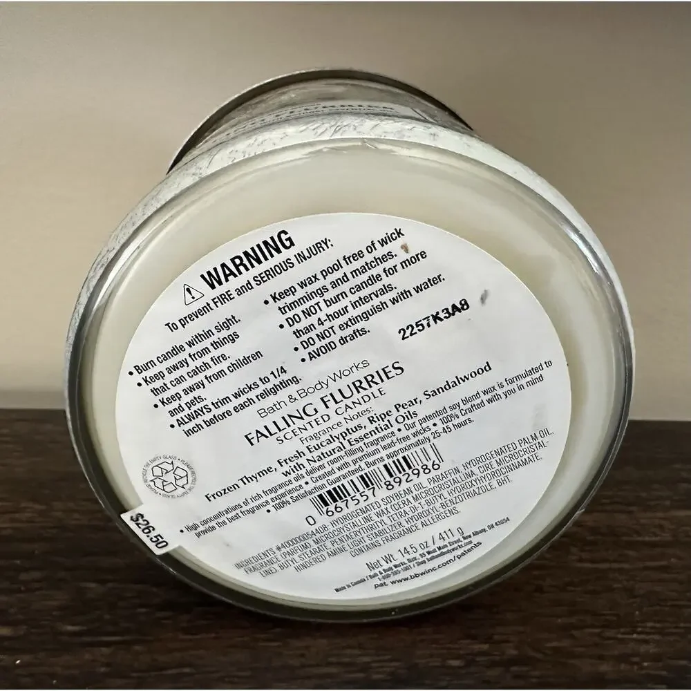 Bath & Body Works Falling Flurries 3-Wick‎ Candle Holiday 2022 NEW